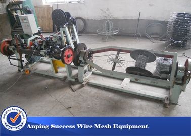 Китай Автомат для изготовления колючей проволоки горизонтальной конструкции/определяет переплетенный мотор машины 3кв поставщик